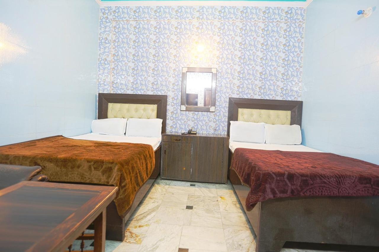 Spot On 43436 Hotel Mannat Spot Moradabad Luaran gambar